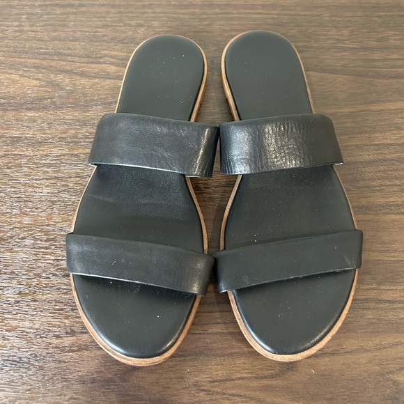 Cole Haan Findra II Sandals, size 7B. - Picture 8 of 8